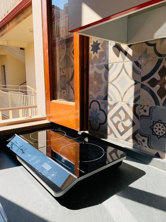 Blu House Apartment Marina di Modica Bagian luar foto
